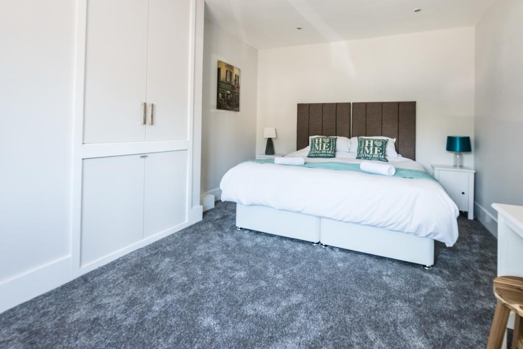 ChristletonNewlyn House公寓 外观 照片
